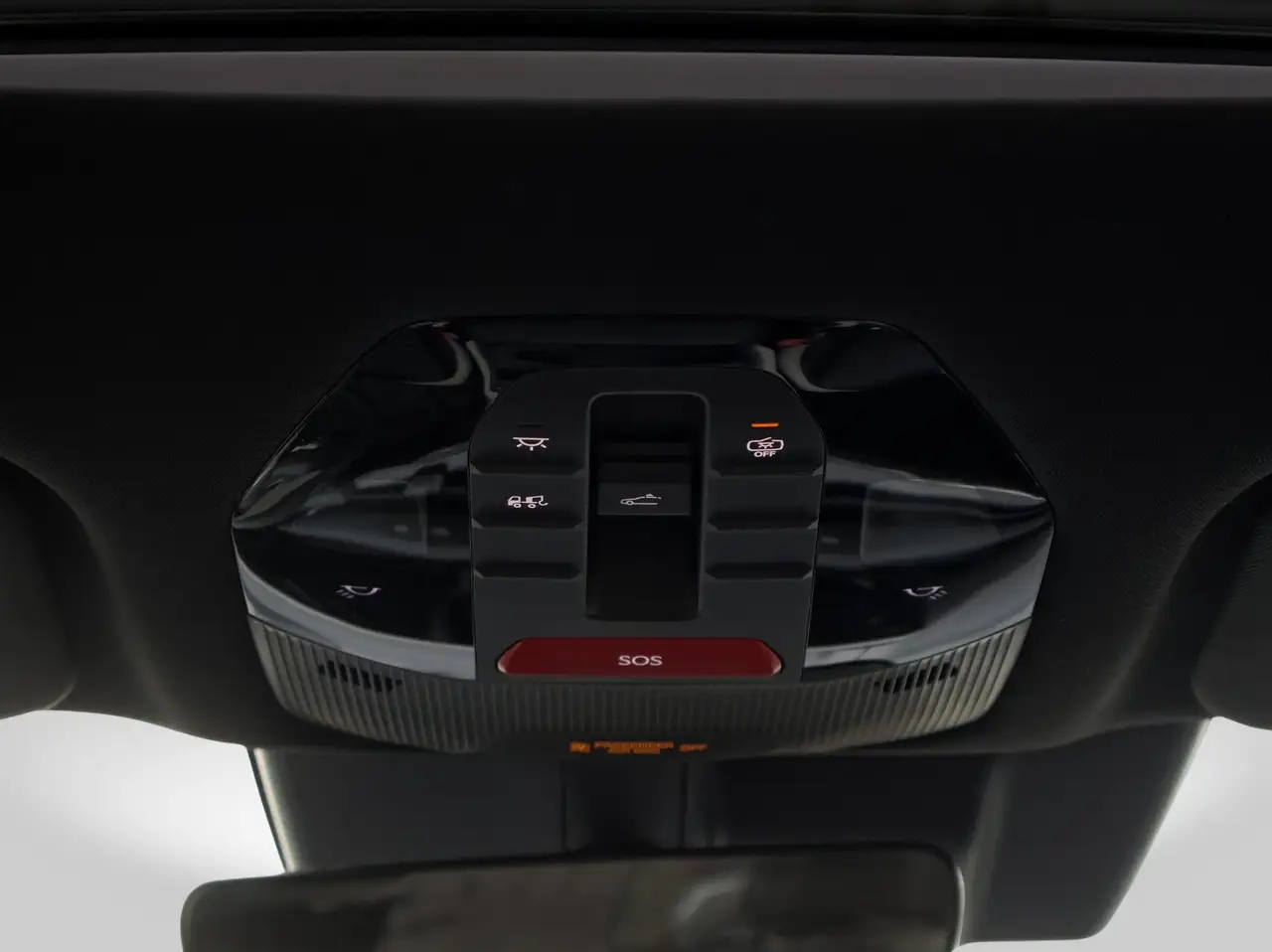 Kia K4 снимка Kia K4