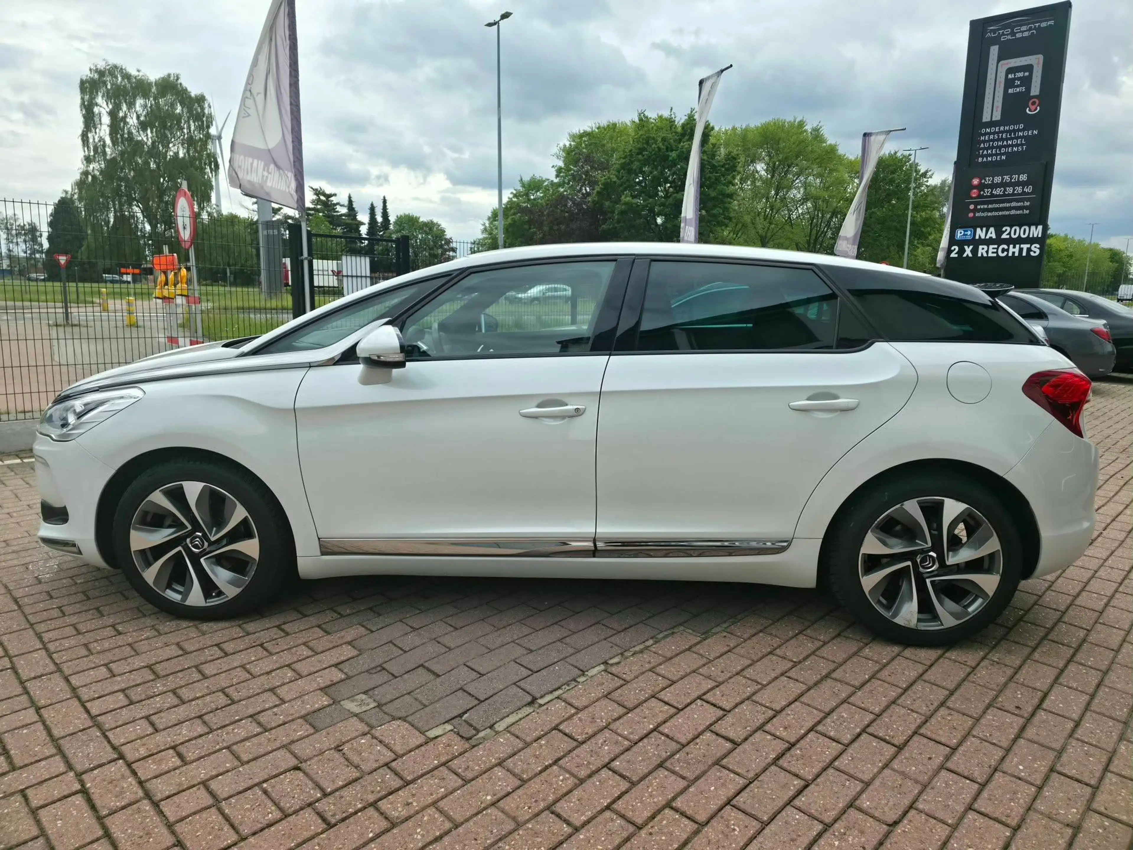Citroen DS5 1.6 i Automaat 12 M Garantie — photo 7