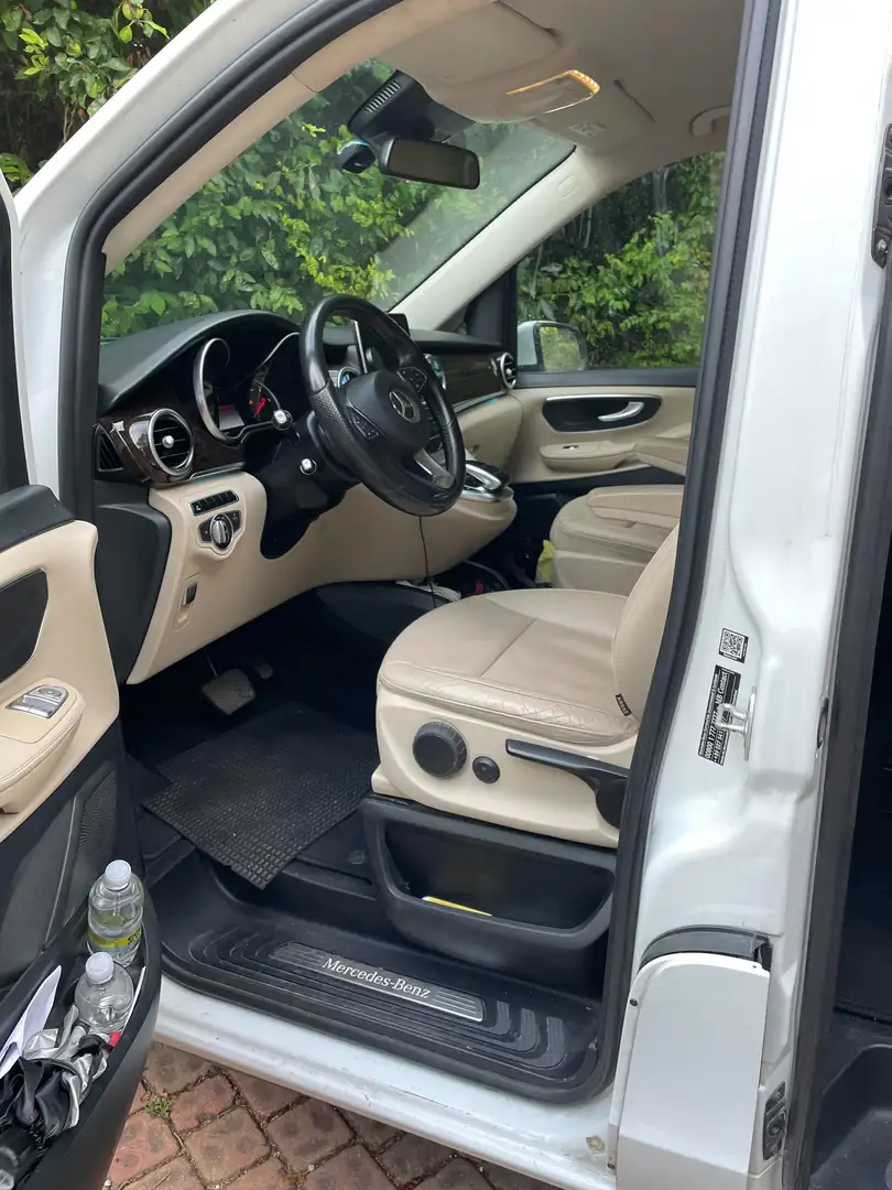 Mercedes-Benz V V 220 d Premium auto E6 Alb - 2