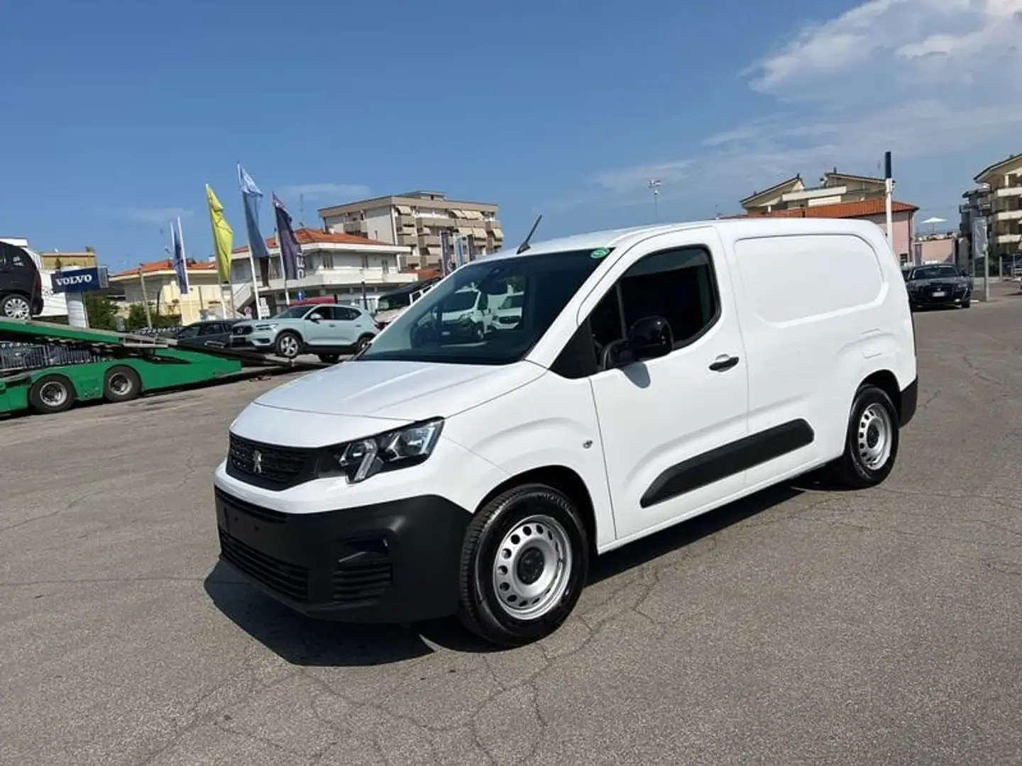 Peugeot Partner Elettrico 136CV 50KW PL Furgone Premium Bianco - 2