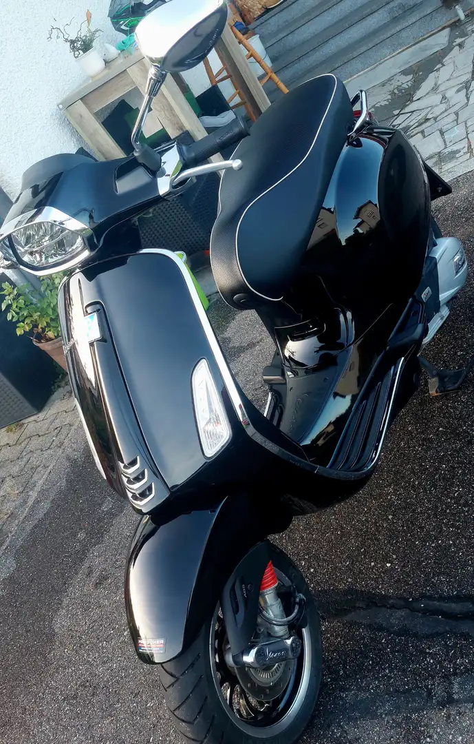 Vespa 125 Sprint Negro - 2