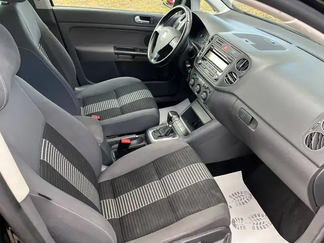 Volkswagen Golf Plus view 10