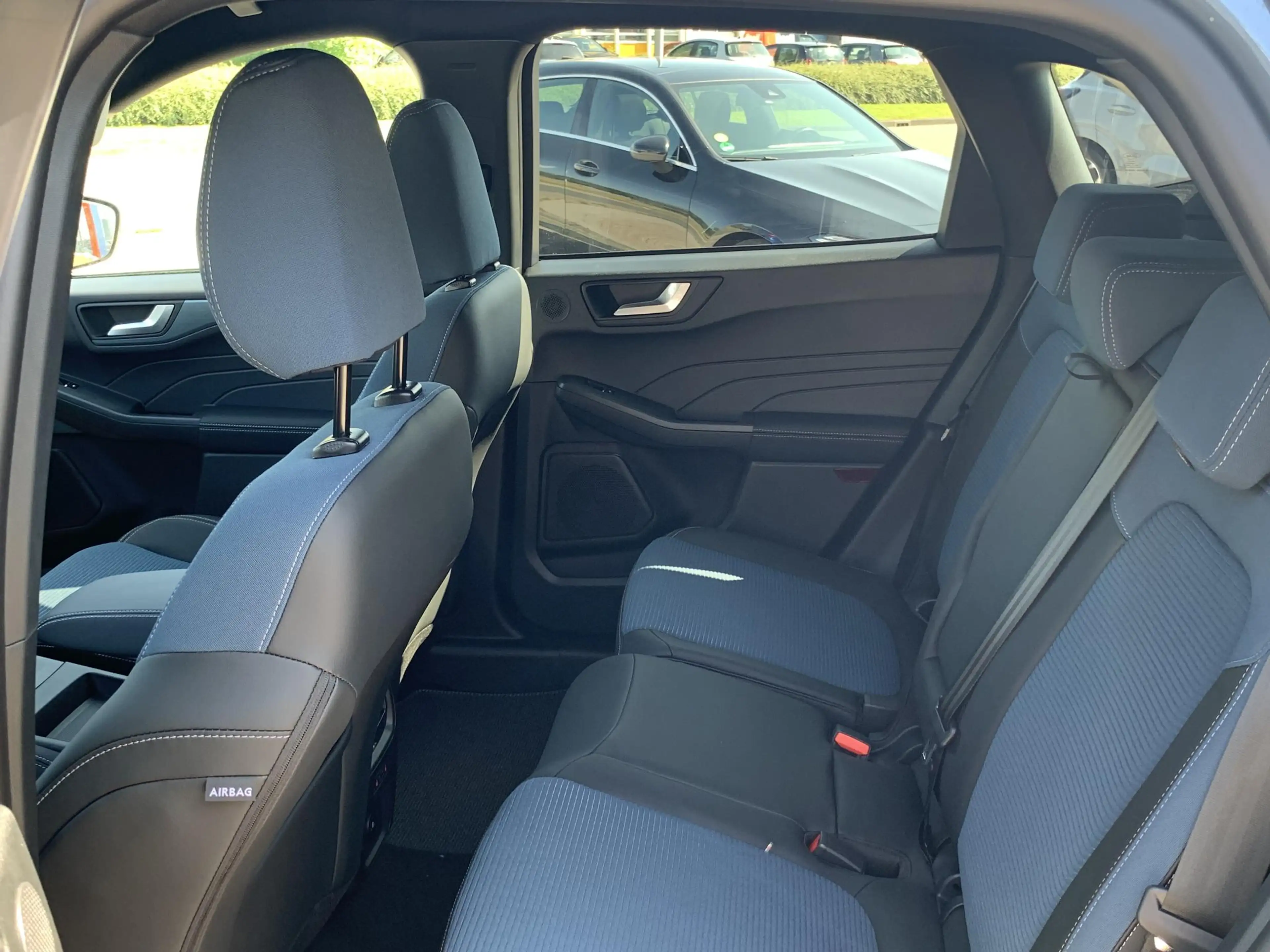Ford Kuga 2.5 PHEV BlueCruise Edition 243pk | Wegklapbare Tr — photo 14