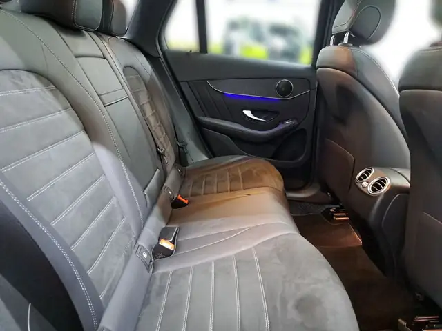 Mercedes-Benz GLC view 26