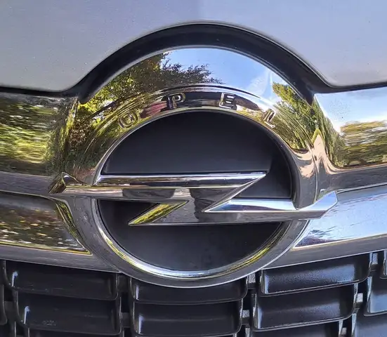 Opel Zafira Tourer *Top*Edition*Automatik*1.Hand*nur 85900 km*TÜV*