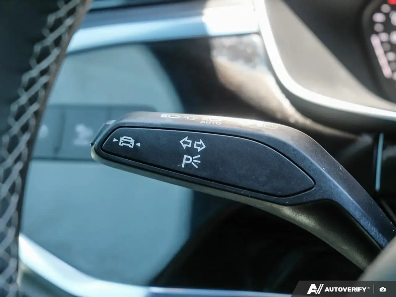 Audi Q3 снимка Audi Q3