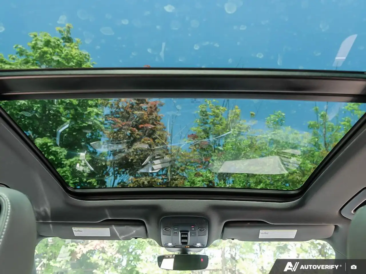 Audi Q3 снимка Audi Q3