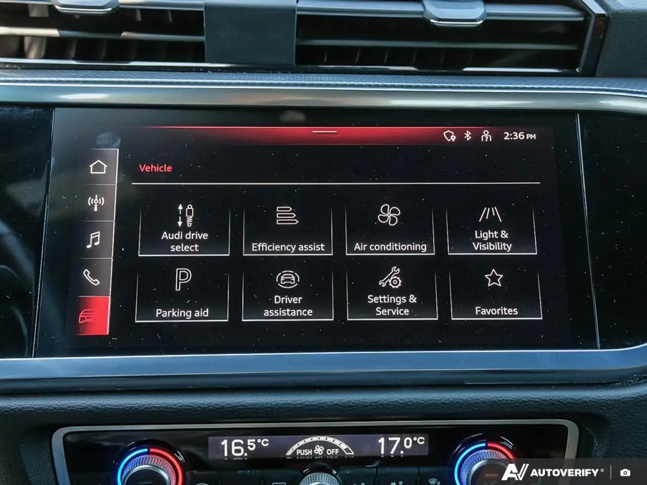Audi Q3 снимка Audi Q3