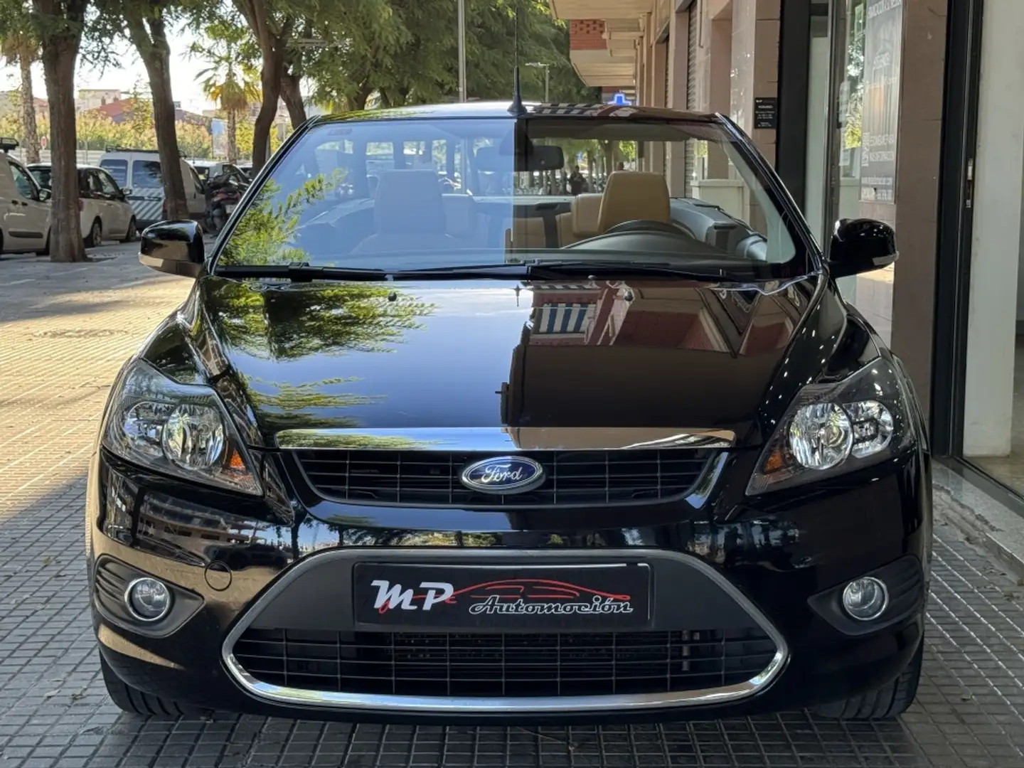 Ford Focus C.C. 2.0 Titanium Negro - 2