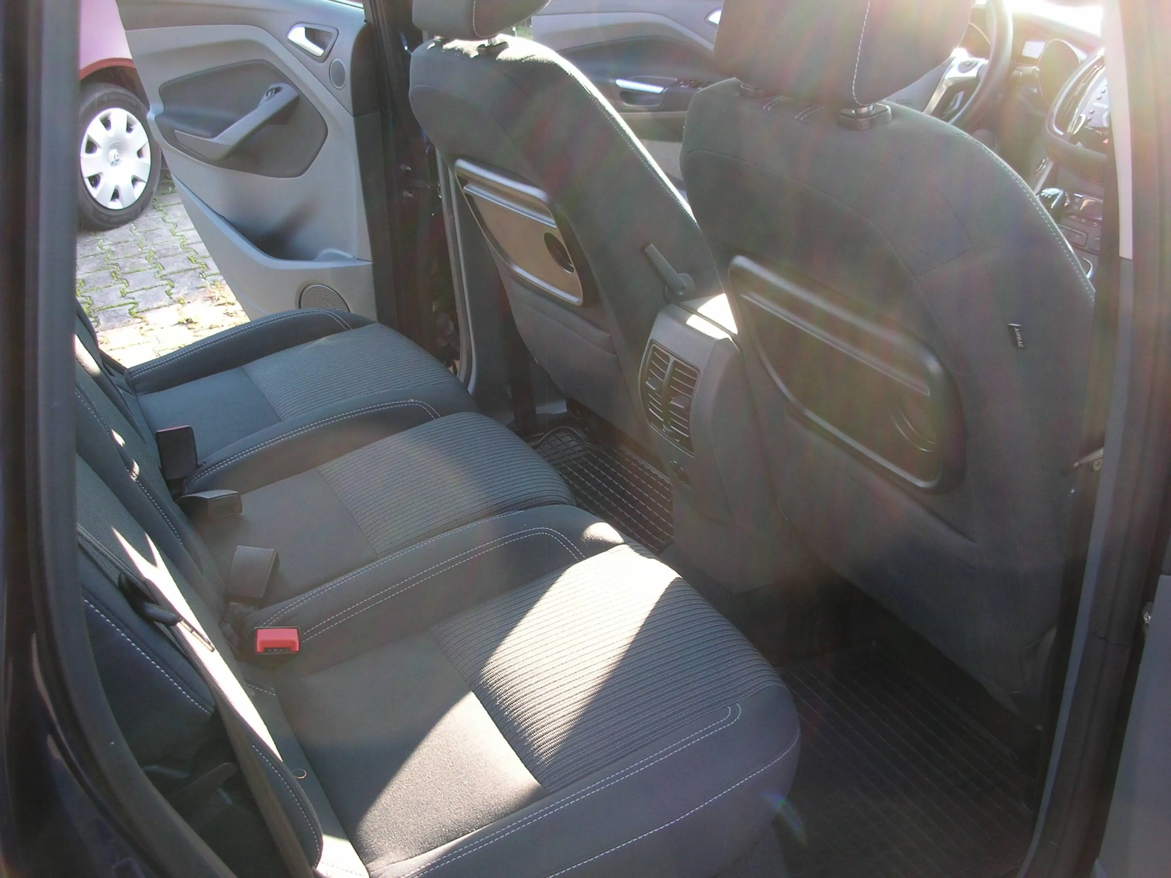 Ford C-Max C-MAX Titanium -SHZ/FSH/AHZV/PDC! — photo 13