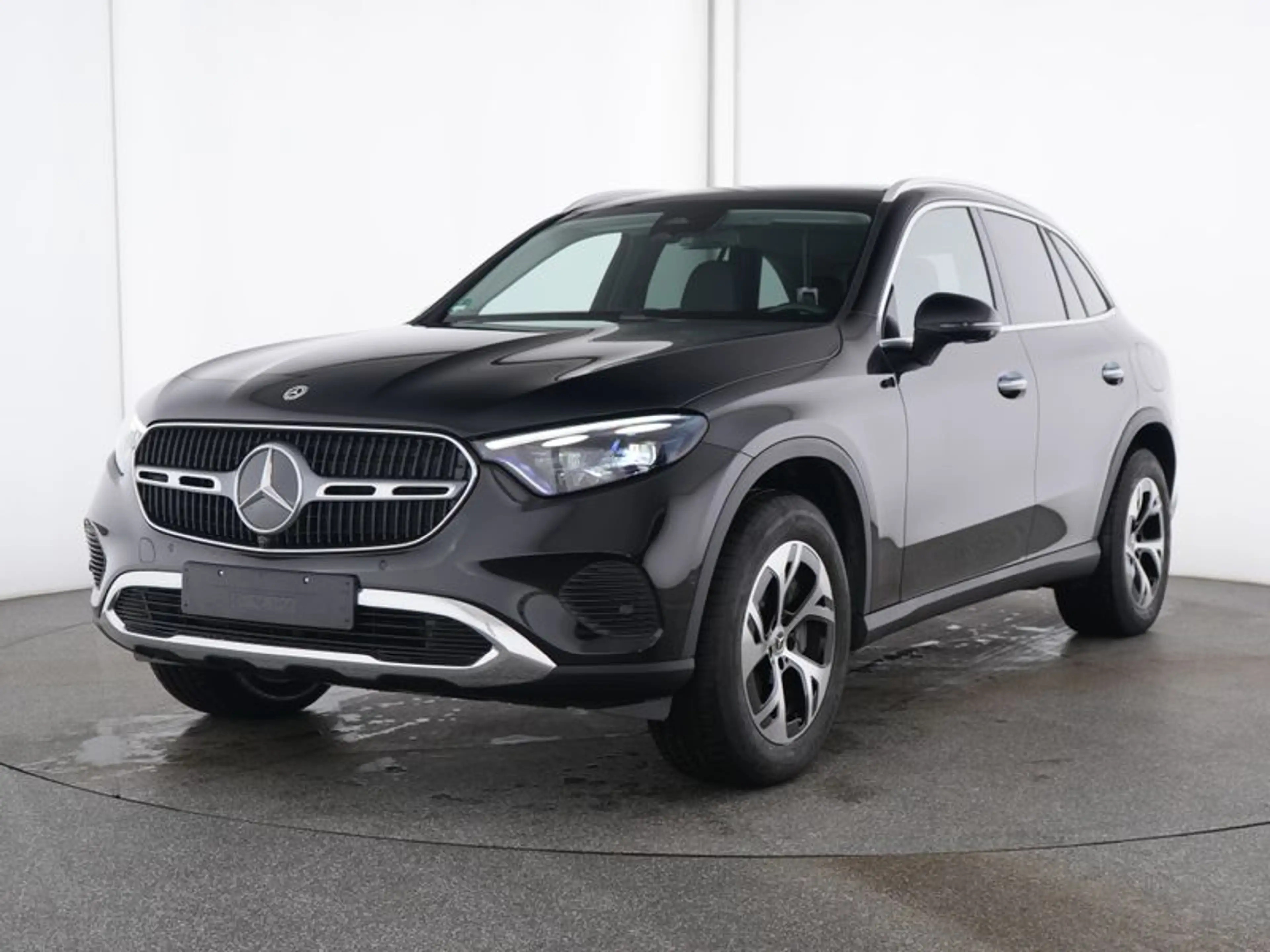Mercedes-Benz GLC 300 de 4M , — photo 2