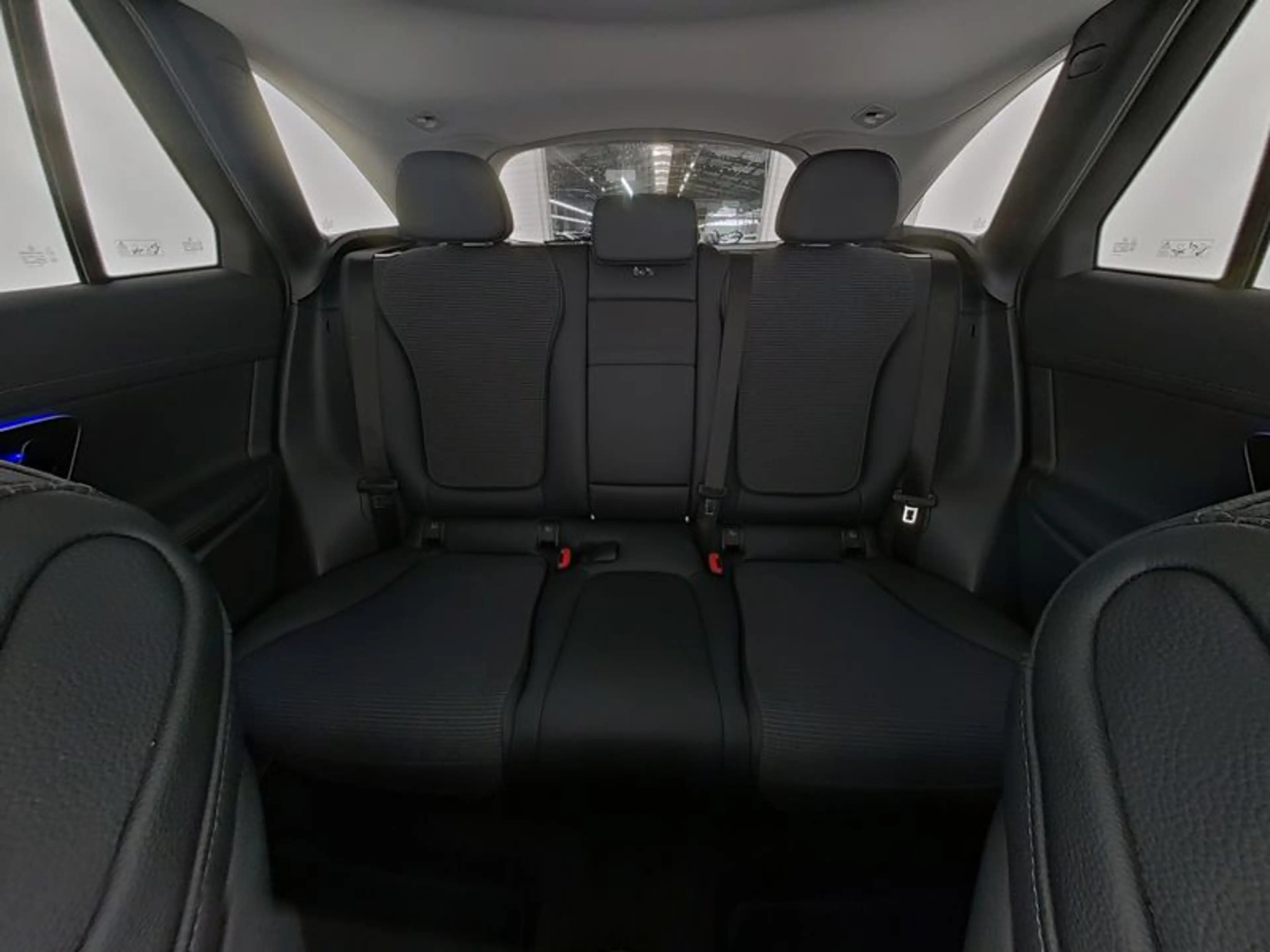 Mercedes-Benz GLC 300 de 4M , — photo 10