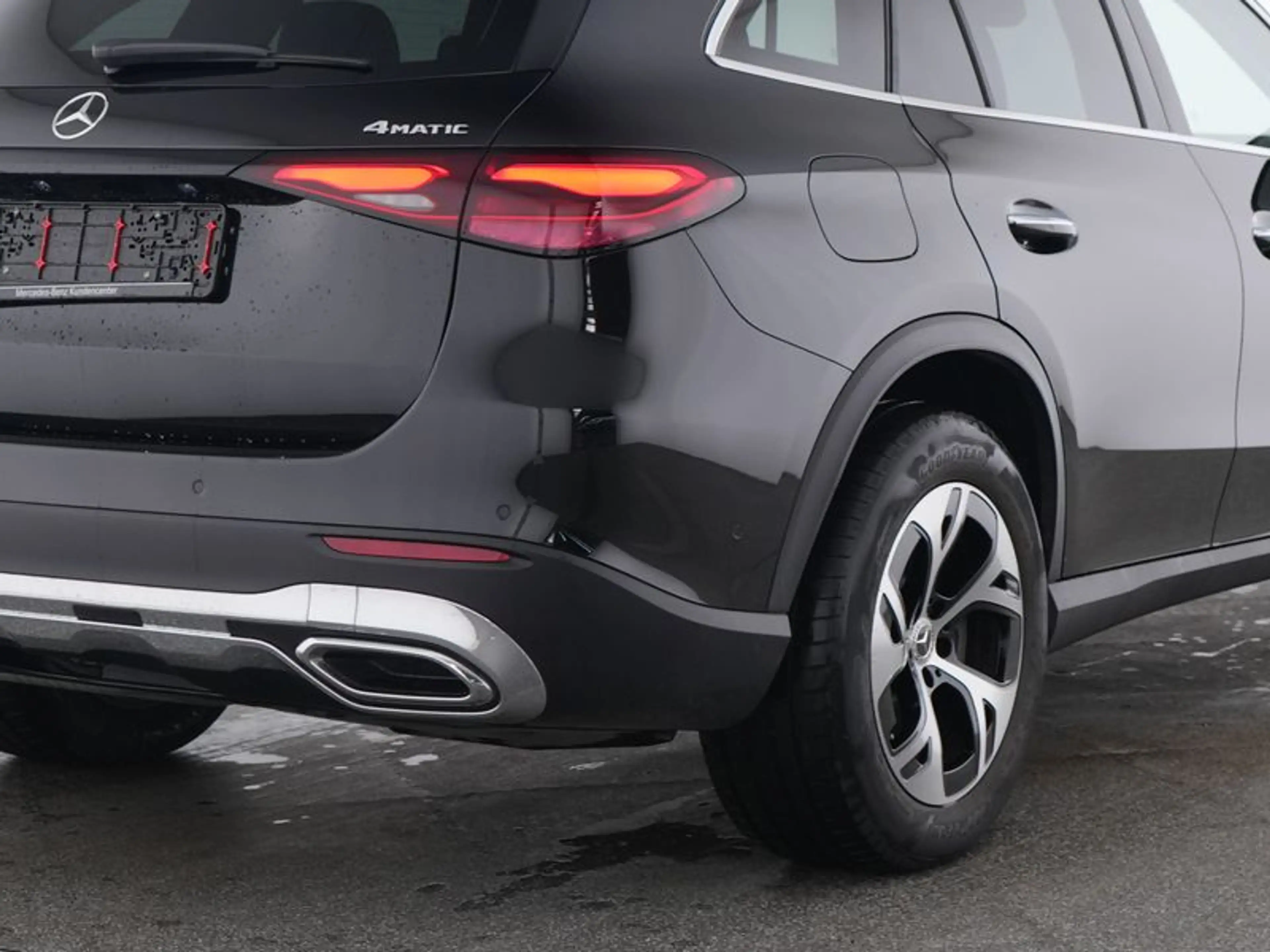 Mercedes-Benz GLC 300 de 4M , — photo 7