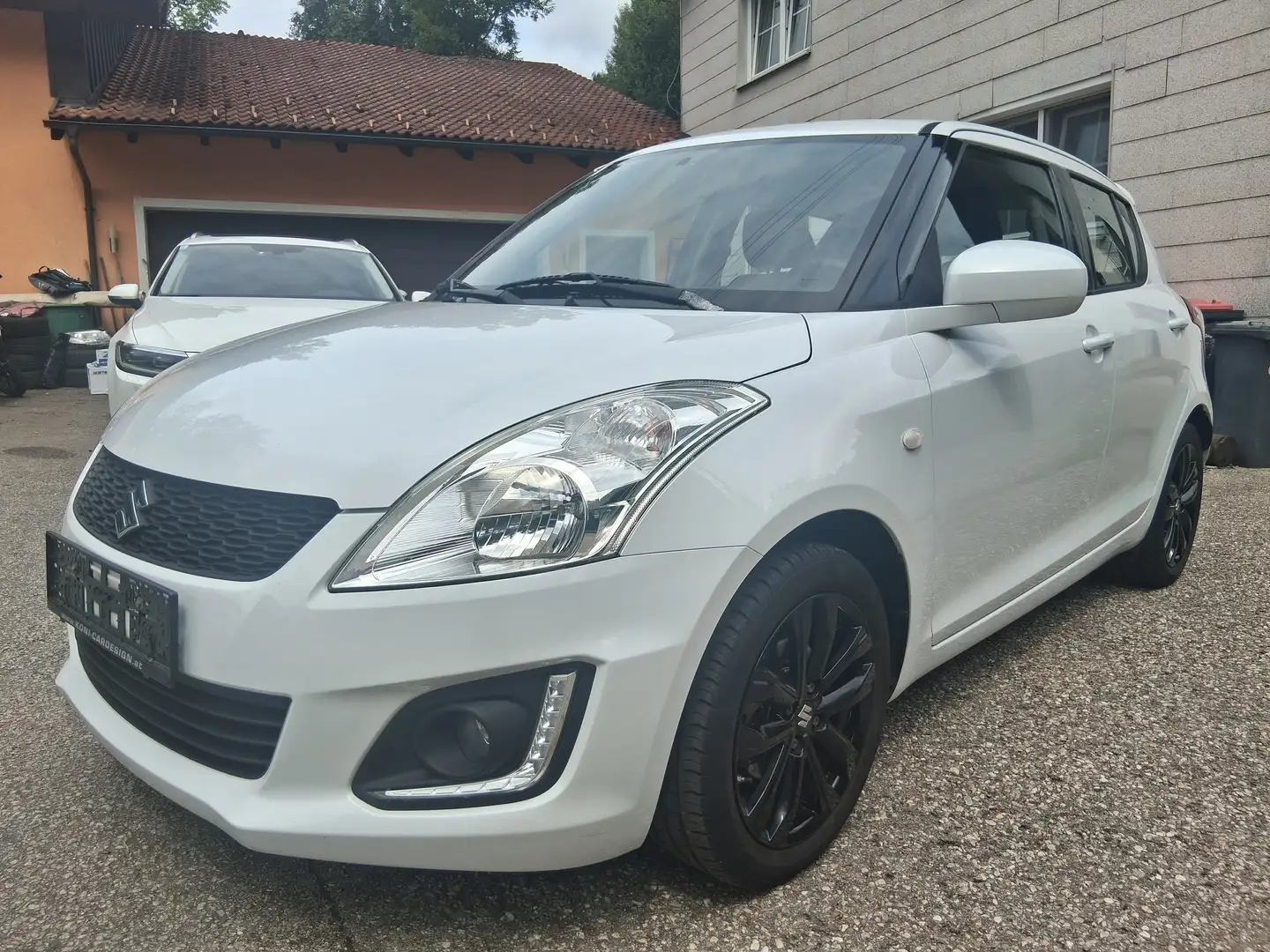 Suzuki Swift Swift 1,2 DualJet Special Edition Special Edition Alb - 1