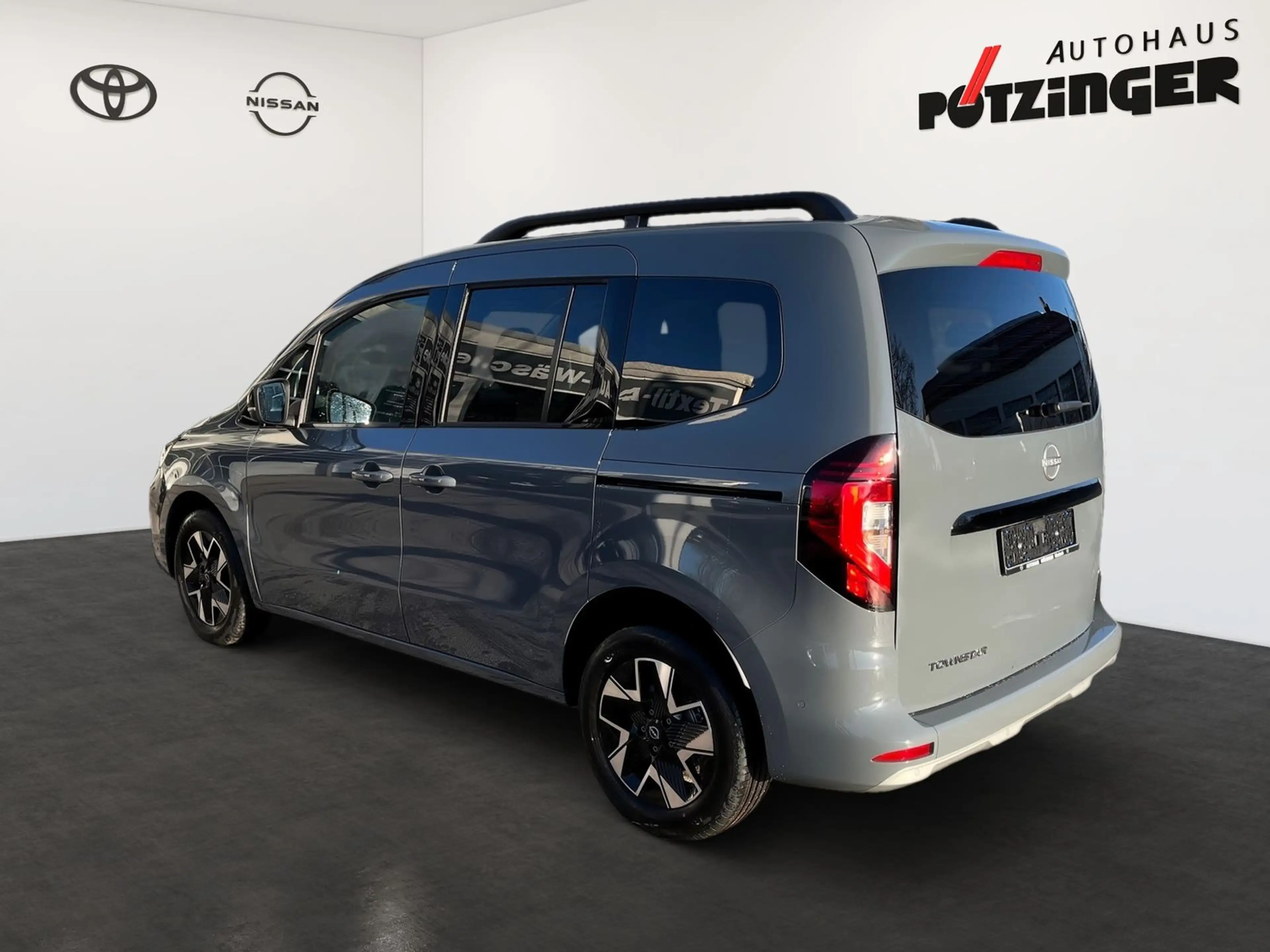 Nissan Townstar 1.3DIG-T Tekna Kombi L1,Navi,carplay,SH — photo 4