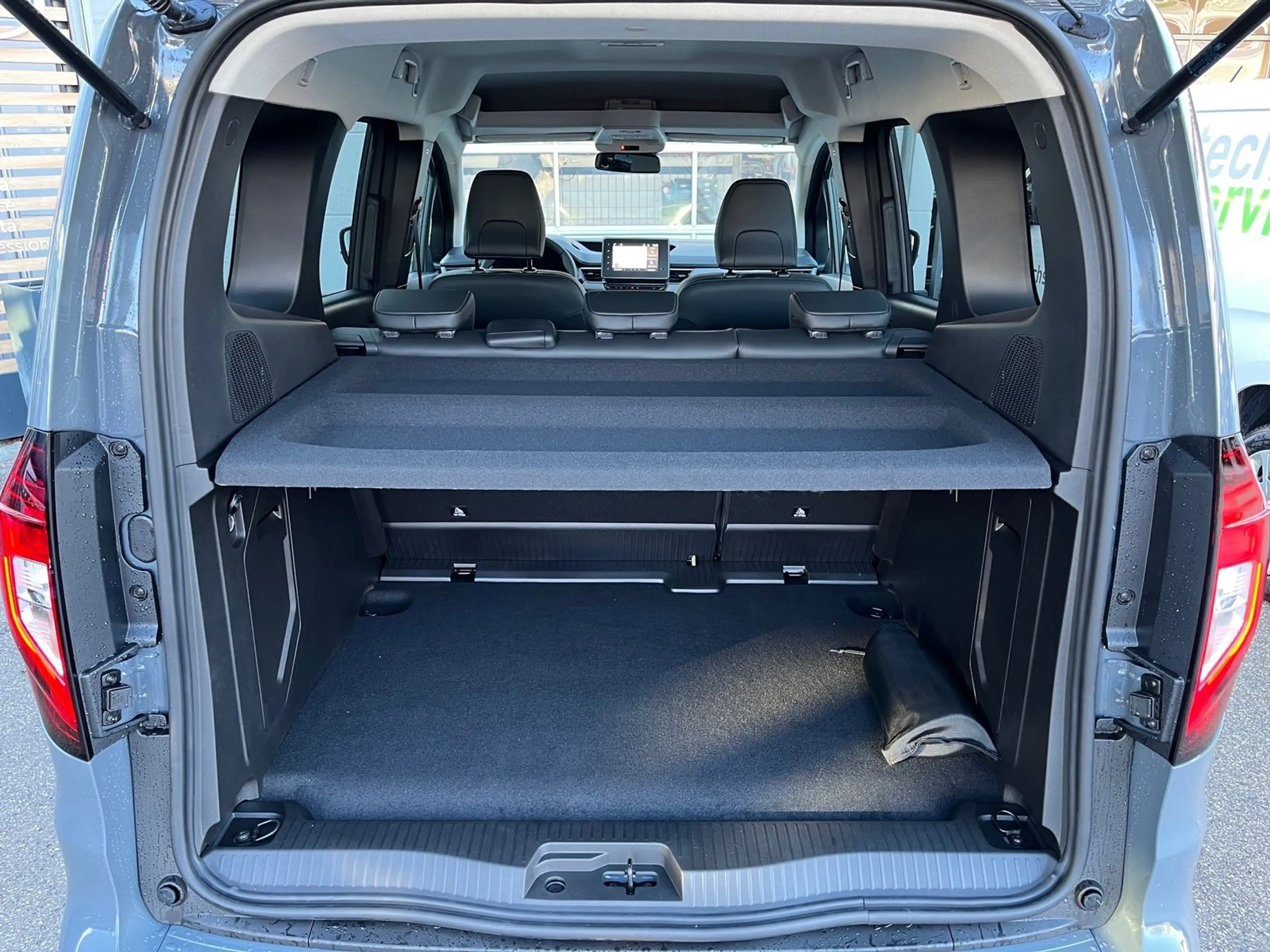 Nissan Townstar 1.3DIG-T Tekna Kombi L1,Navi,carplay,SH — photo 12