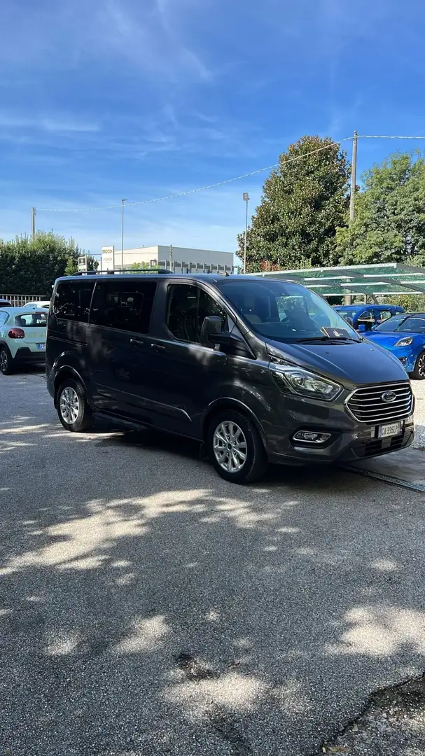 Ford Tourneo Custom Tourneo Custom 320 2.0 EcoBlue 185CV aut. PC c/sol Grigio - 2