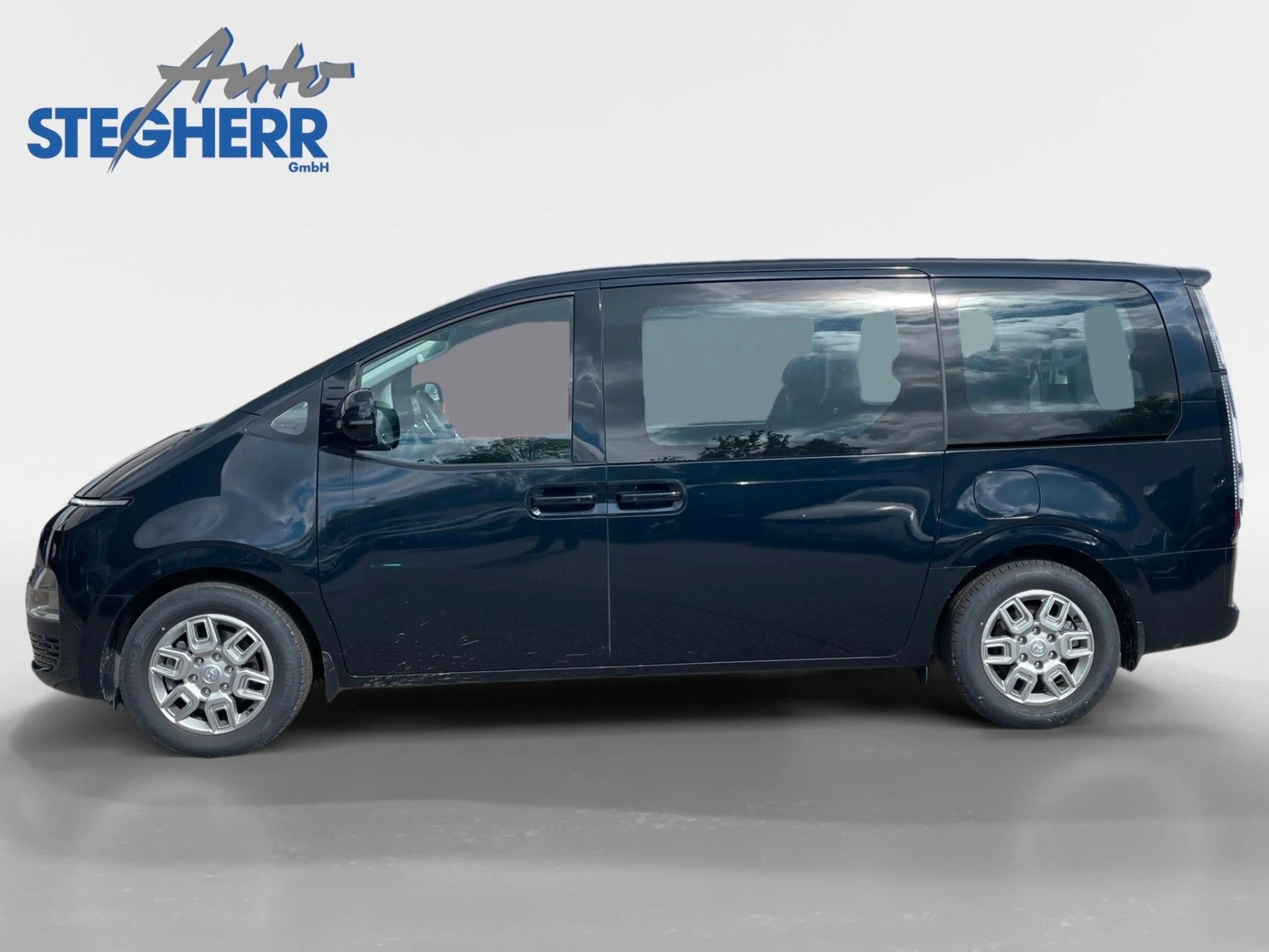 Hyundai STARIA Trend 9 Sitzer Easy- Access- Park Paket — photo 2