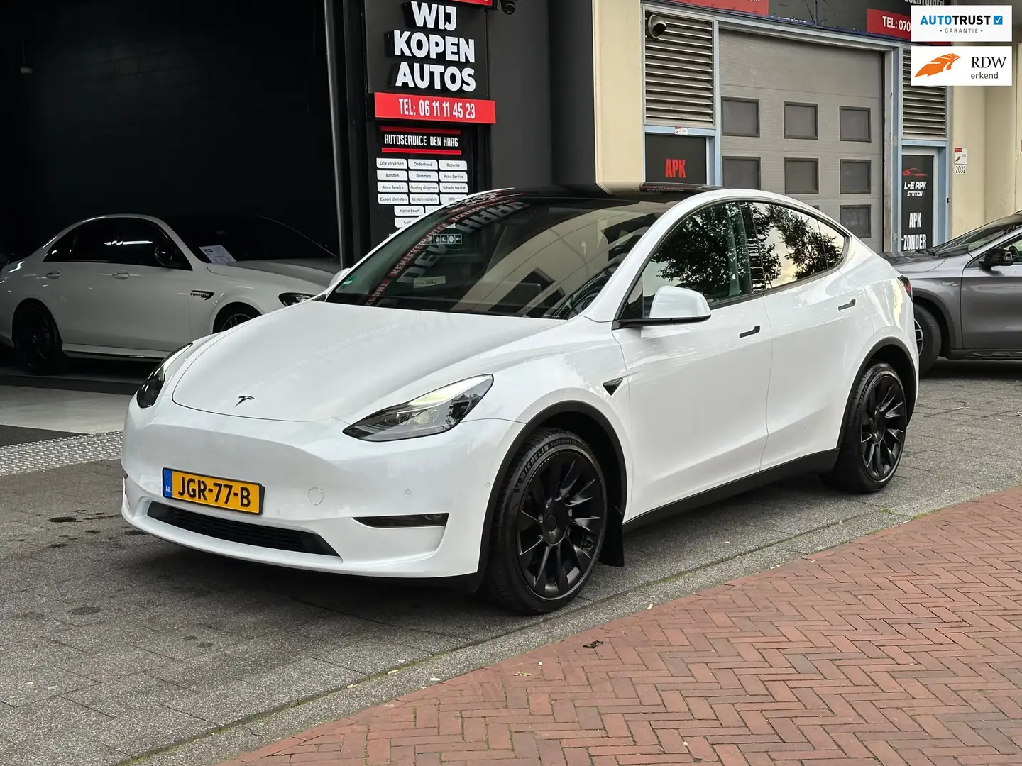 Tesla Model Y Long Range AWD 75 kWh Wit - 1