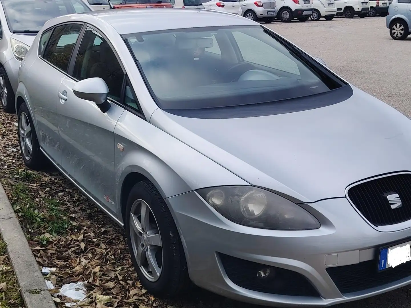SEAT Leon Leon 1.6 tdi cr Sport Argento - 1