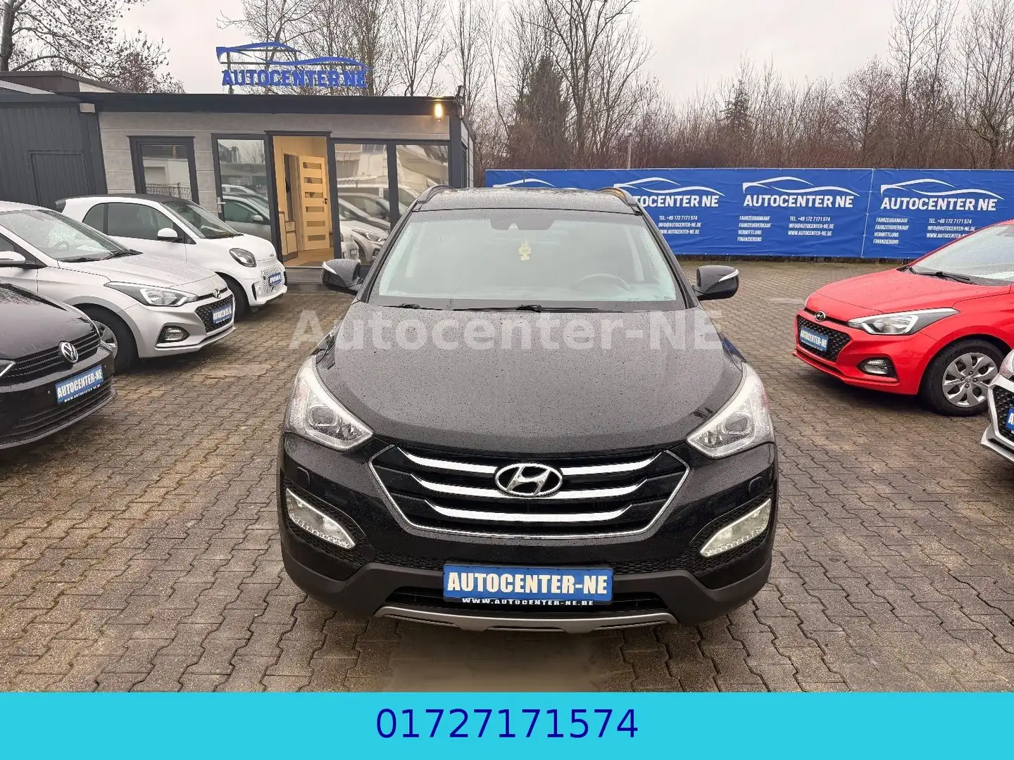 Hyundai SANTA FE Style/2,0/2WD/Navi/Leder/Euro6 Schwarz - 1