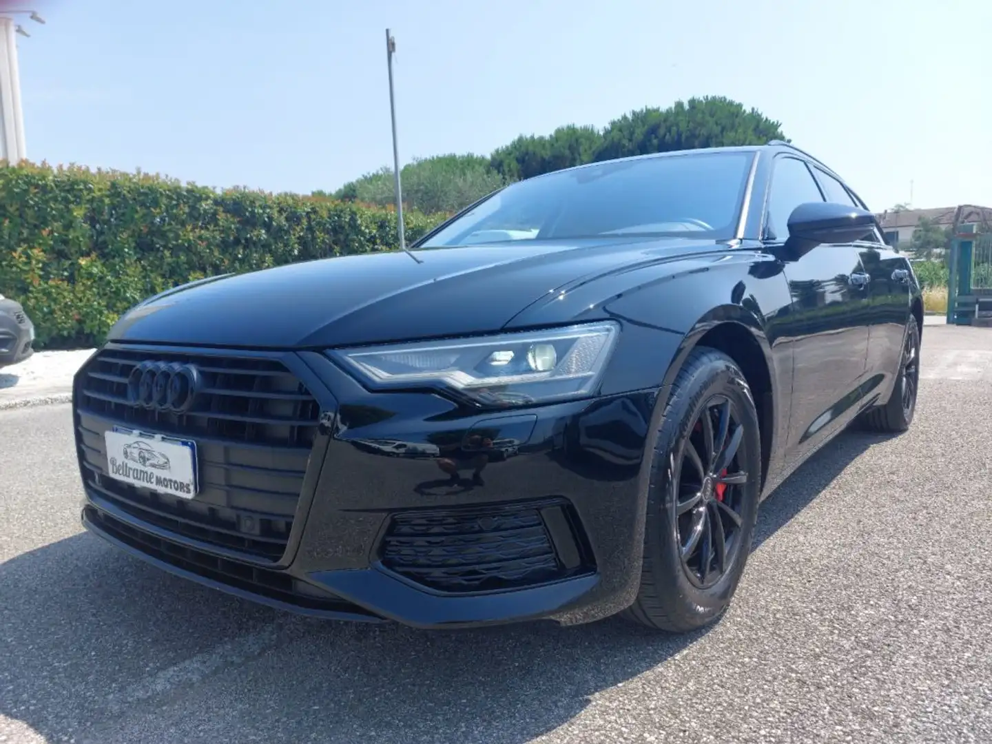Audi A6 Avant 35 2.0 TDI S tronic Business Sport Noir - 1