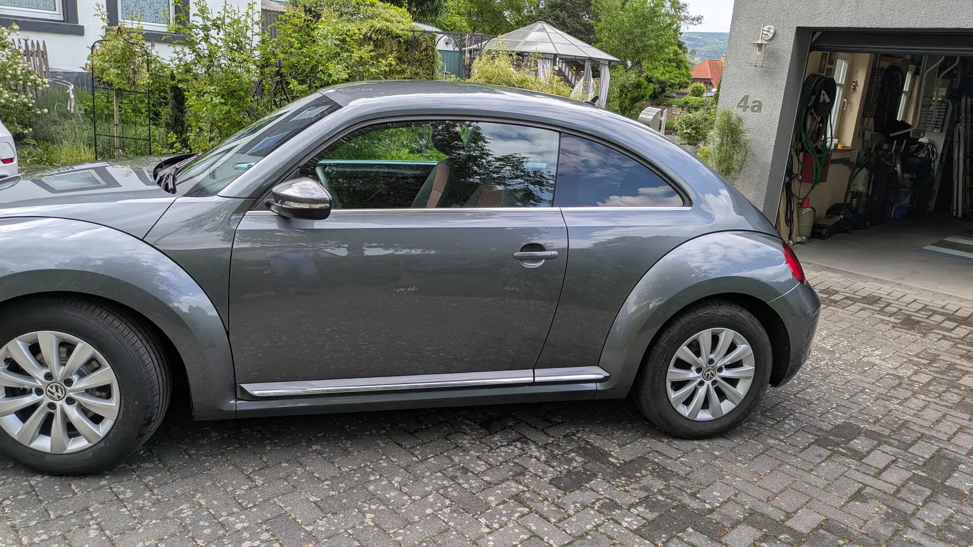 Volkswagen Beetle The Beetle 1.2 TSI Grau - 2