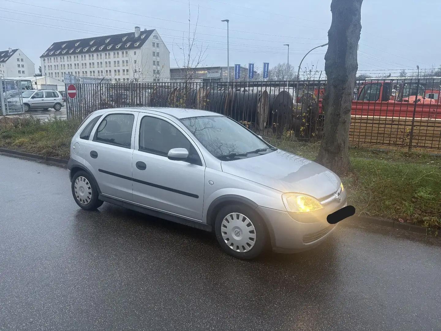 Opel Corsa 1.4 16V AUTOMATIK 5 TÜRIG KLIMA TÜV NEU Silber - 1