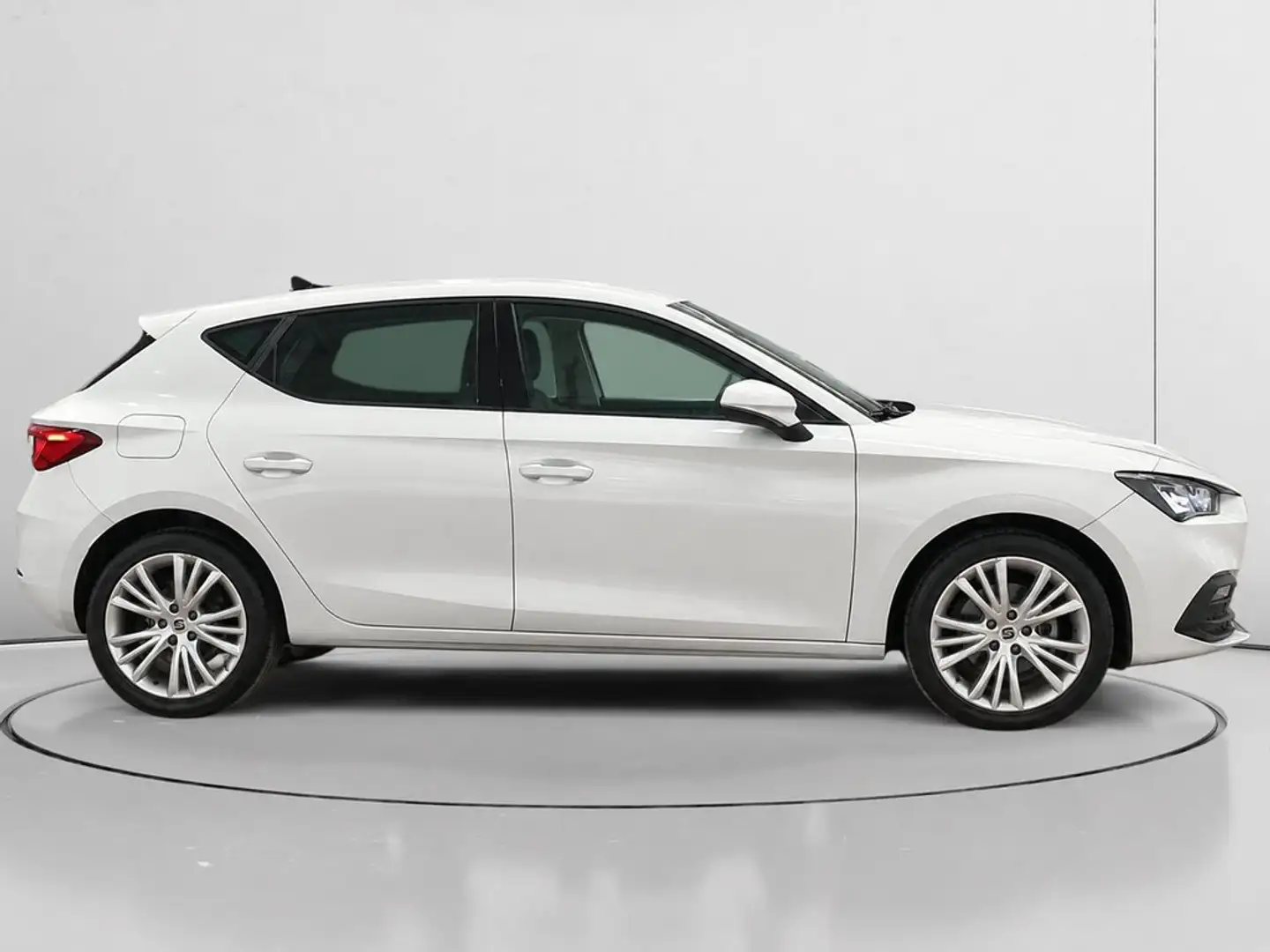 SEAT Leon 1.5 TSI S&S Style 130 Blanco - 2