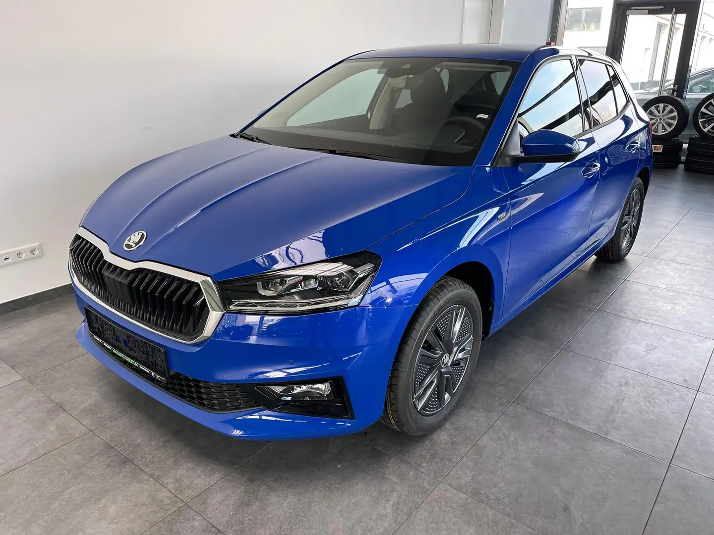 Skoda Fabia Tour AHK-Vorb.*Navi über SmartLink*LED*Tempomat*Ka Blau - 2