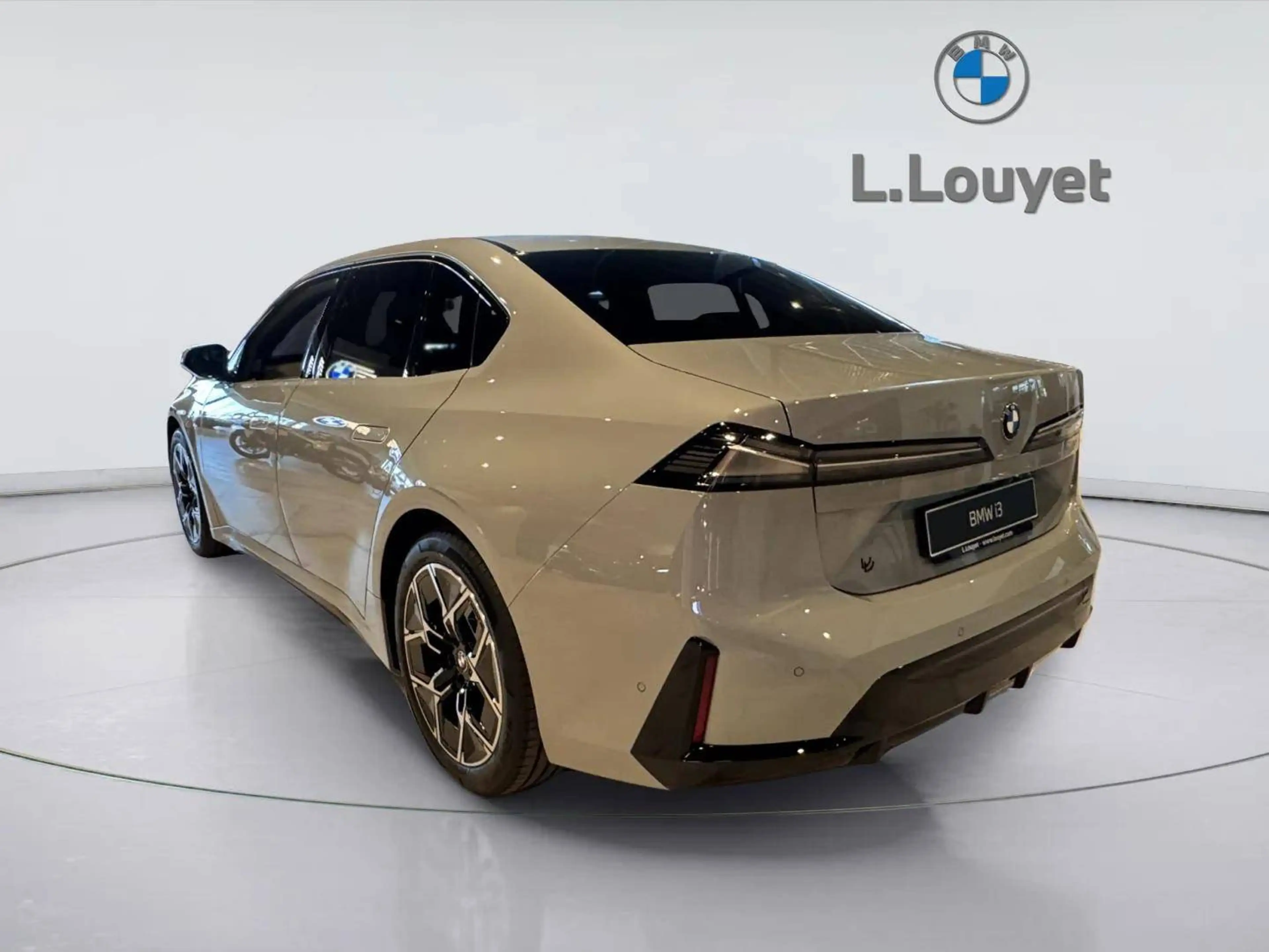 BMW i3 xDrive 50 - First Edition — photo 5