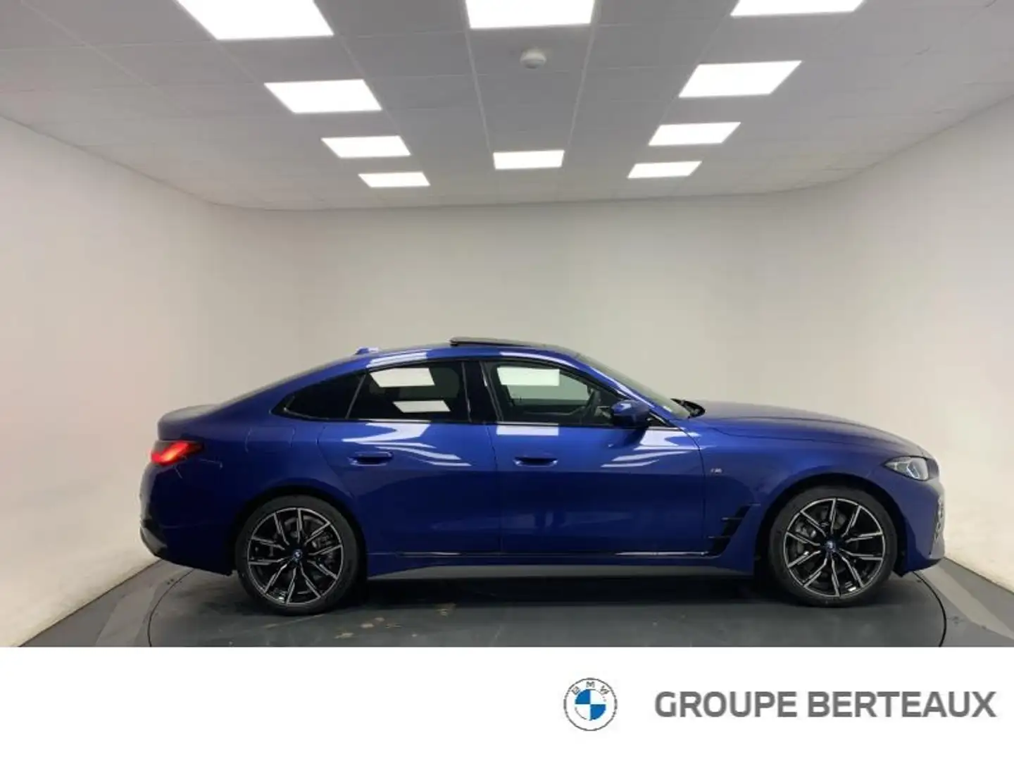 BMW i4 eDrive40 340ch M Sport Bleu - 2