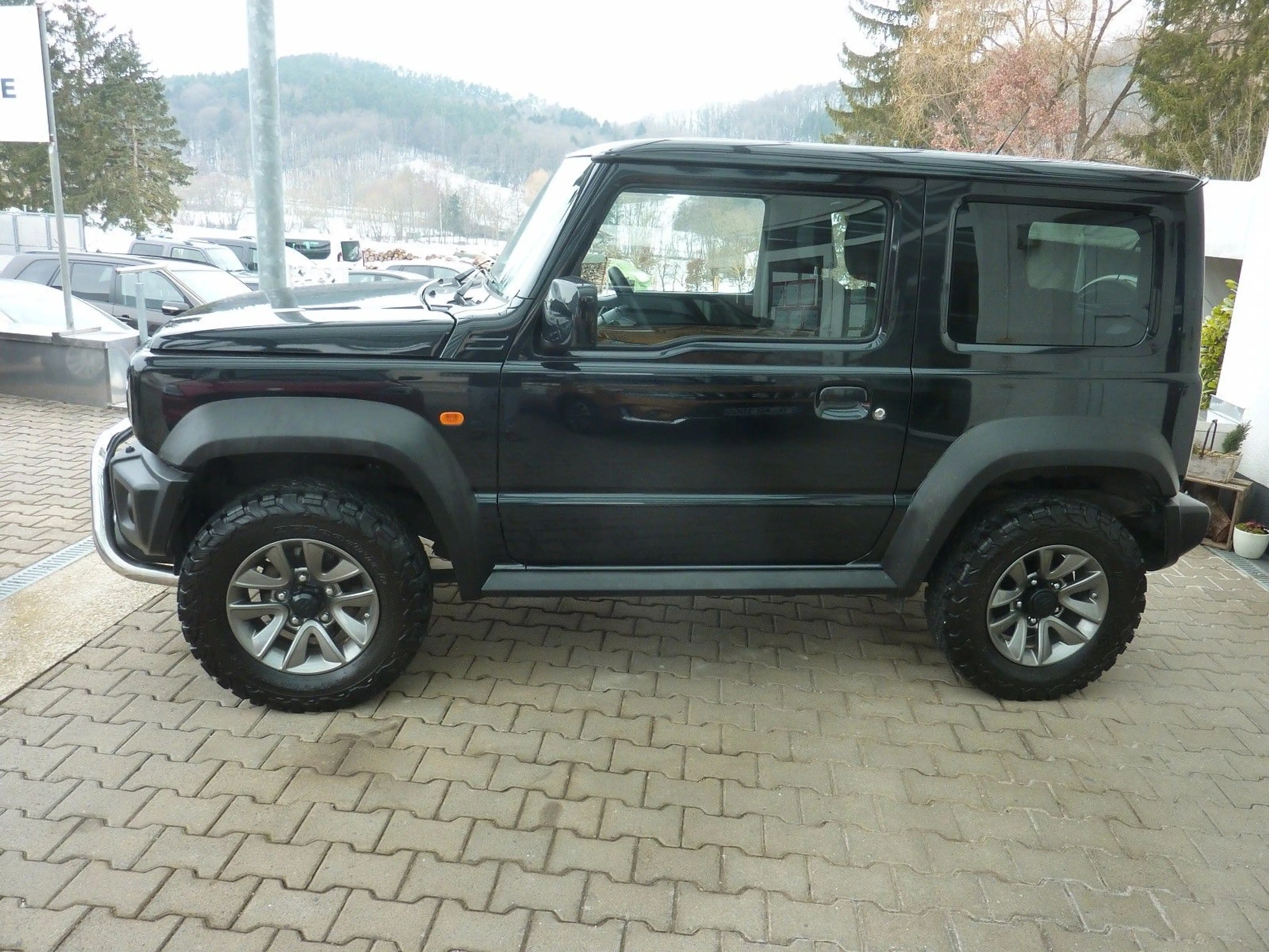 Suzuki Jimny 1.5 ALLGRIP Comfort+ — photo 13