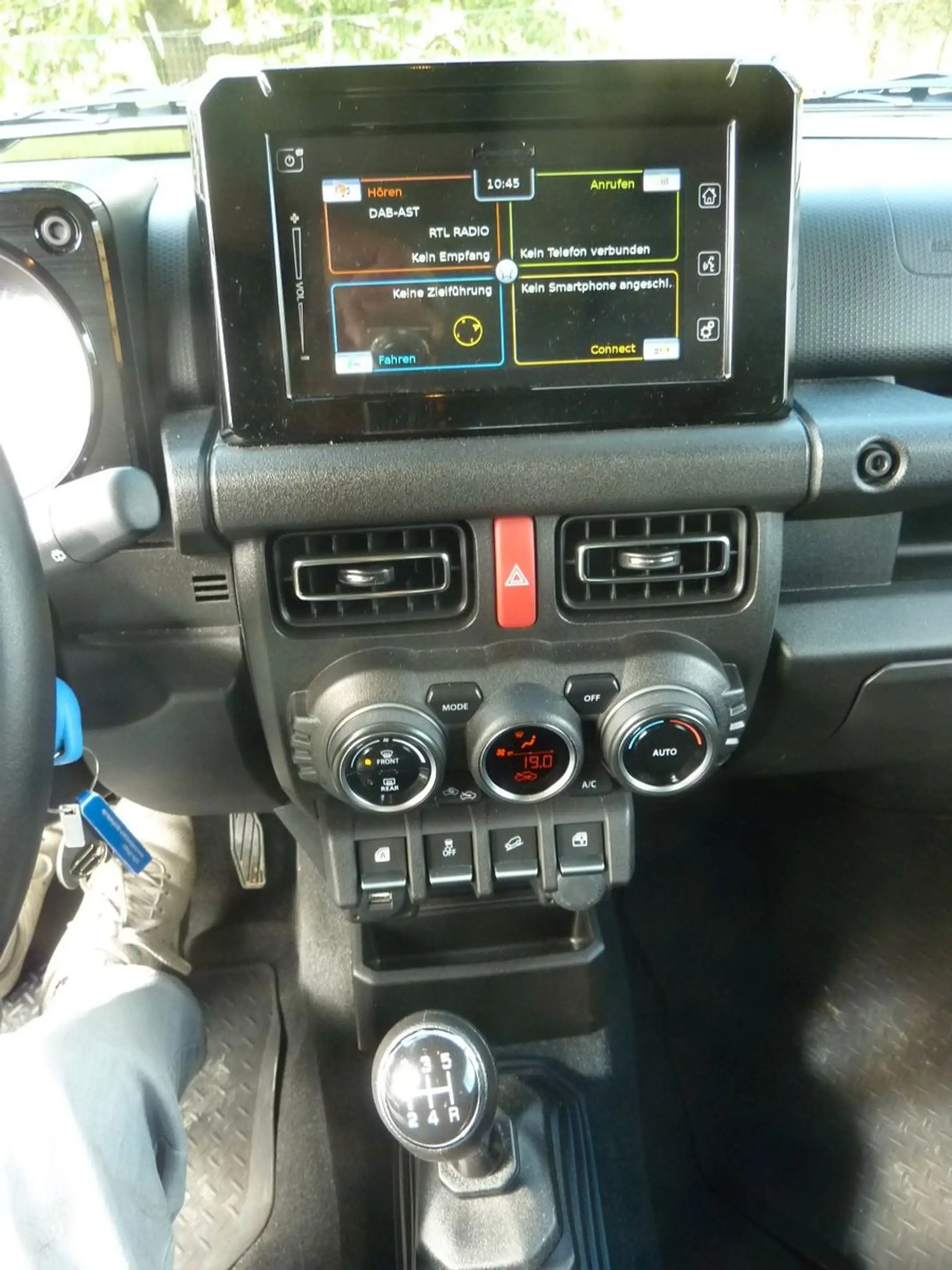 Suzuki Jimny 1.5 ALLGRIP Comfort+ — photo 11