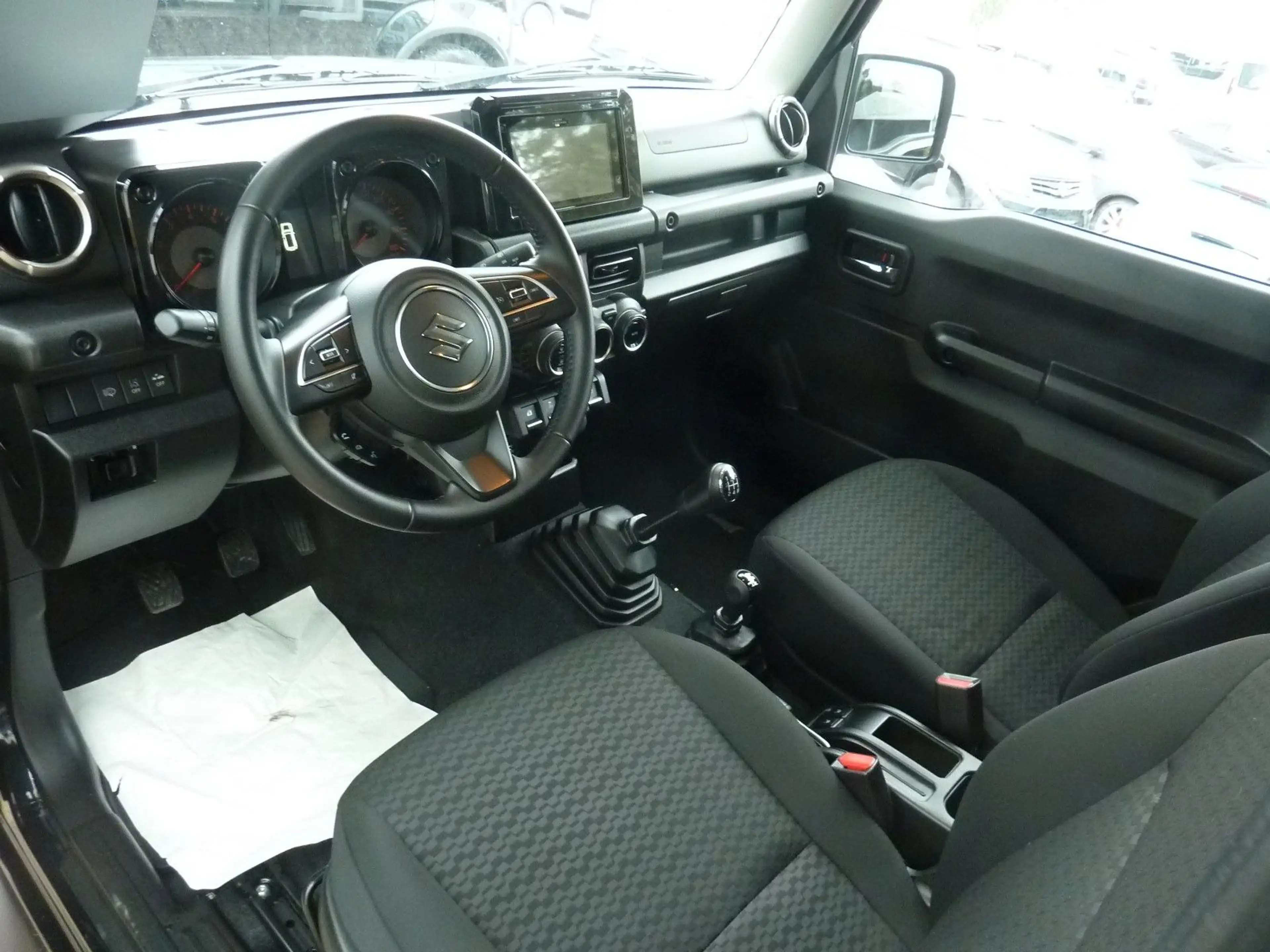 Suzuki Jimny 1.5 ALLGRIP Comfort+ — photo 16