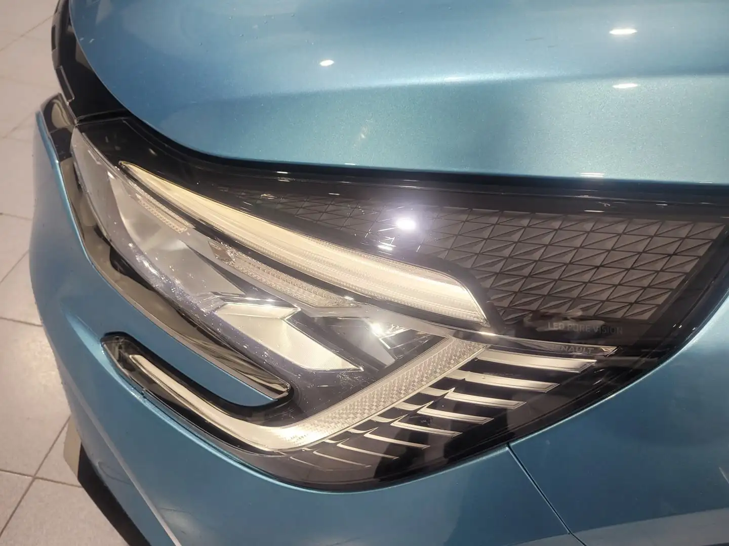 Renault Captur E-TECH Híbrido Enchufable Zen 117kW - 2