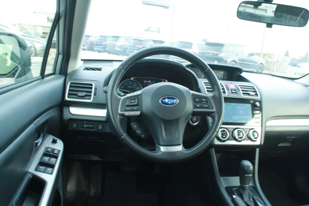 Subaru Impreza снимка Subaru Impreza