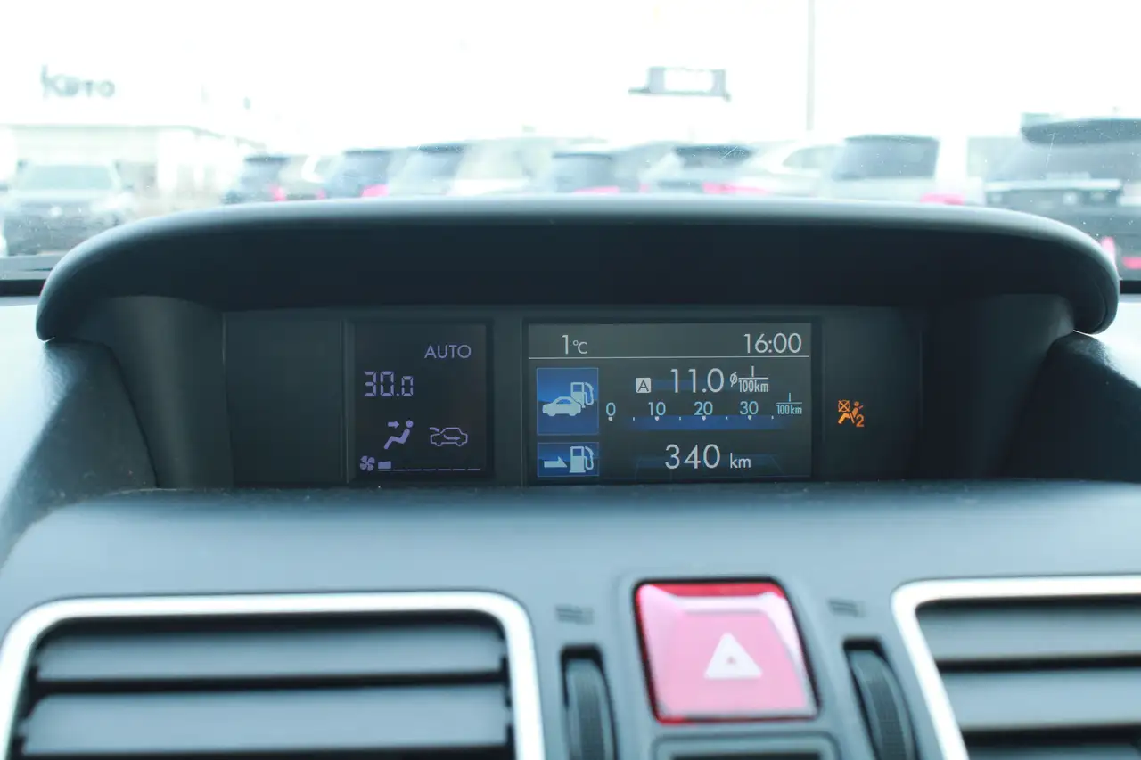 Subaru Impreza снимка Subaru Impreza