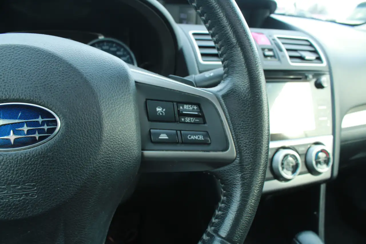 Subaru Impreza снимка Subaru Impreza