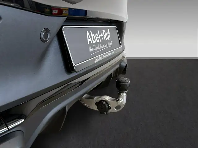 Mercedes-Benz GLC Class view 12