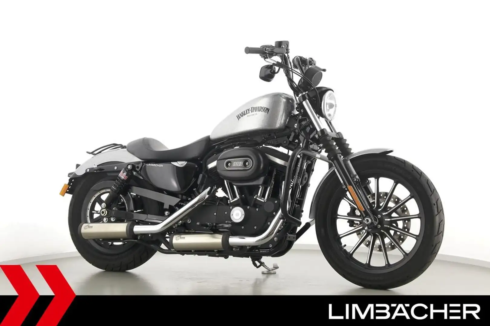 Harley-Davidson Sportster XL 883 N IRON - 1. Hand! Stříbrná - 1