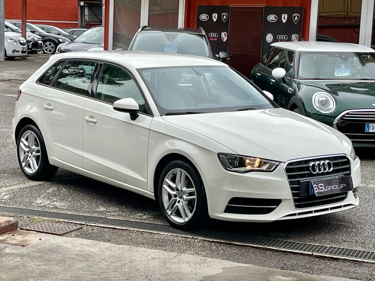 Audi A3 S.B.1.6 tdi Ambition s-tronic-unipro-rate-garanzia Bianco - 1