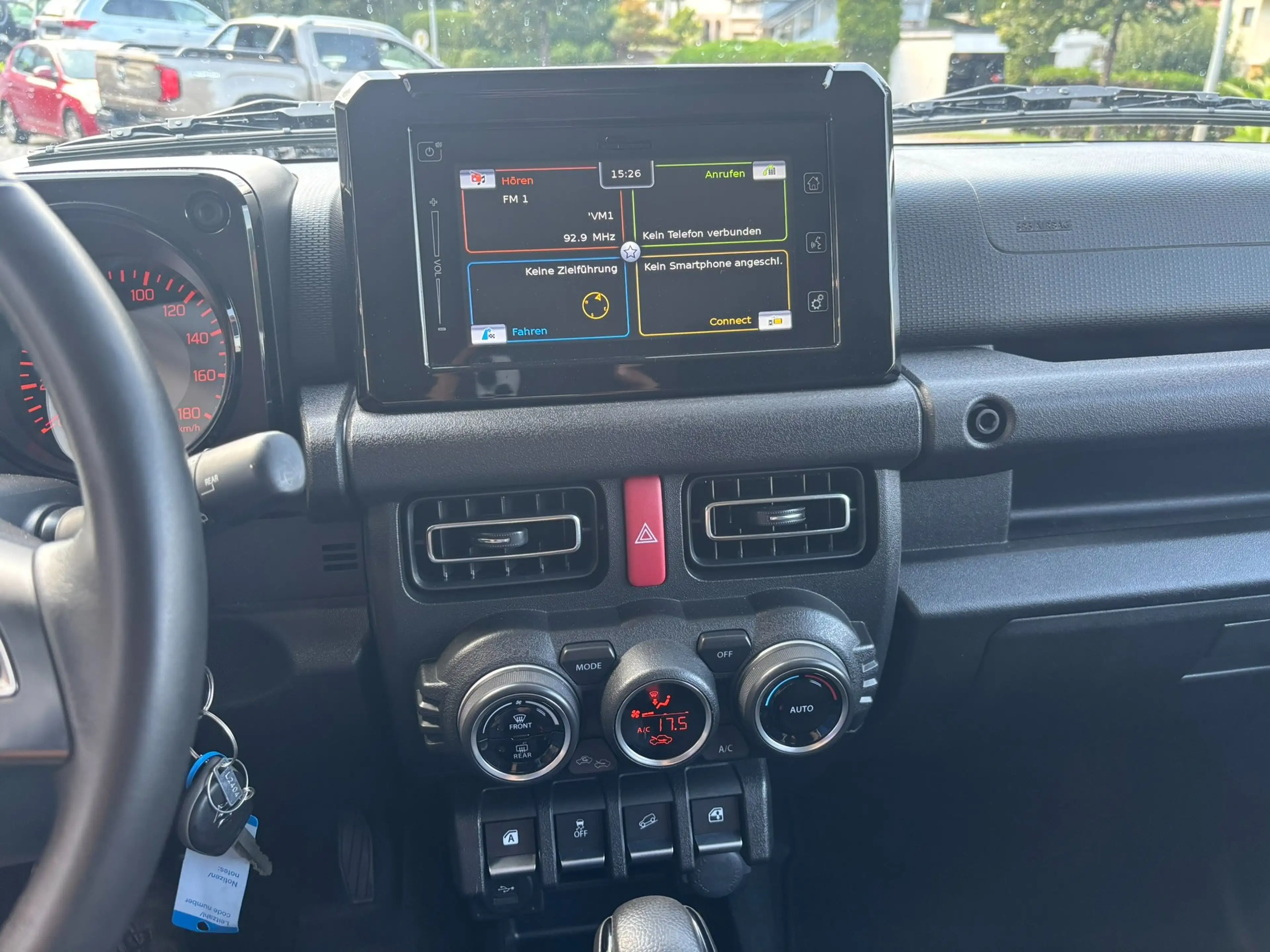 Suzuki Jimny 1,5 VVT Allgrip Flash Aut. *4-Sitzer* — photo 12
