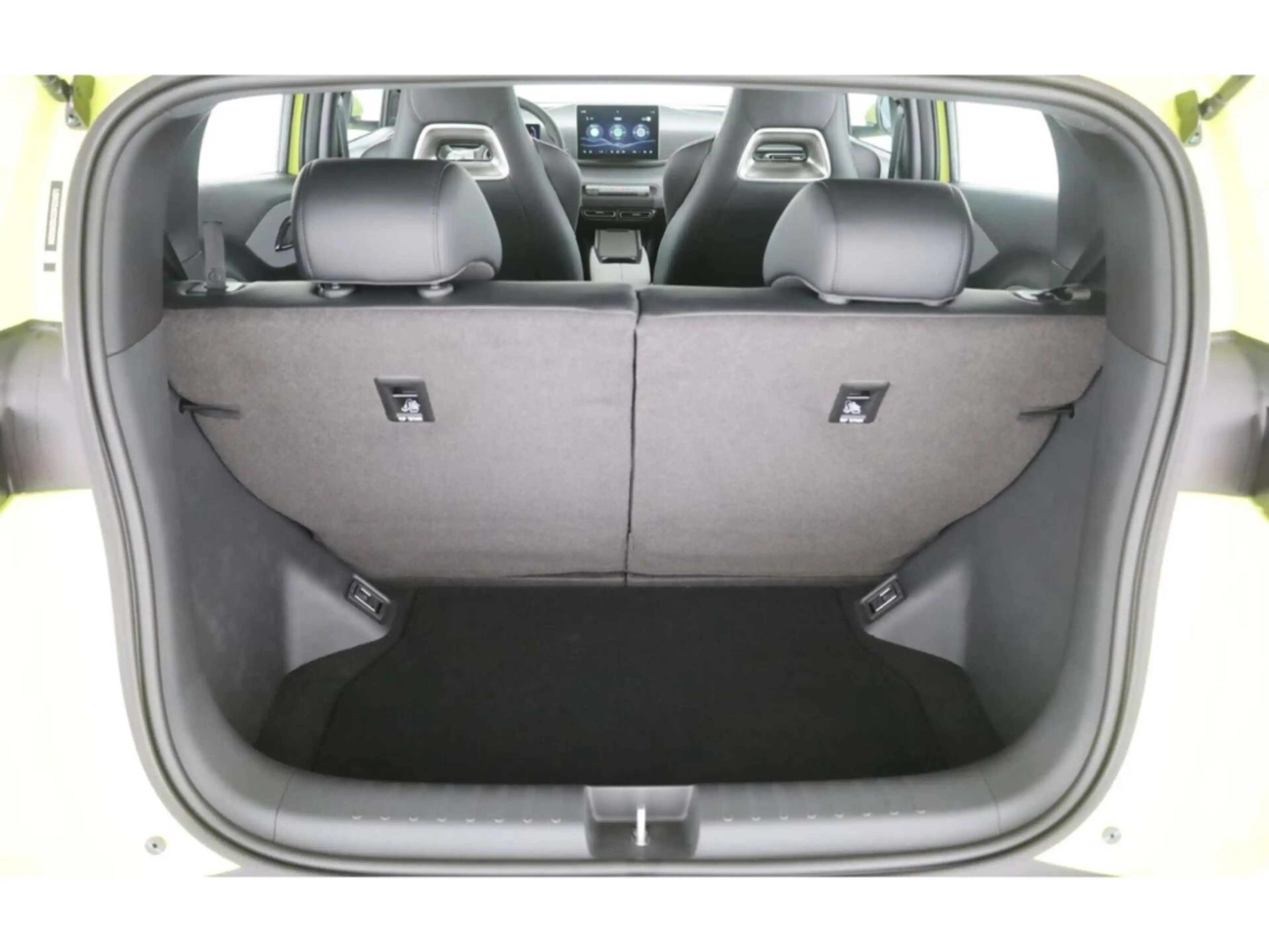BYD Dolphin Boost — photo 12