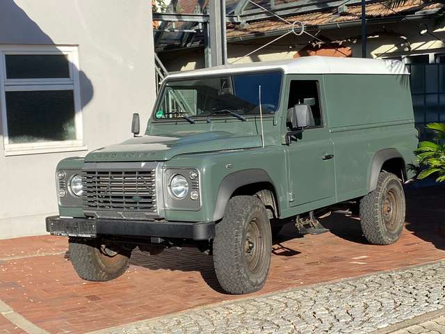 Imagine Land Rover Defender Defender LR 110 Hardtop "SE" - TÜV/AU 08/2025