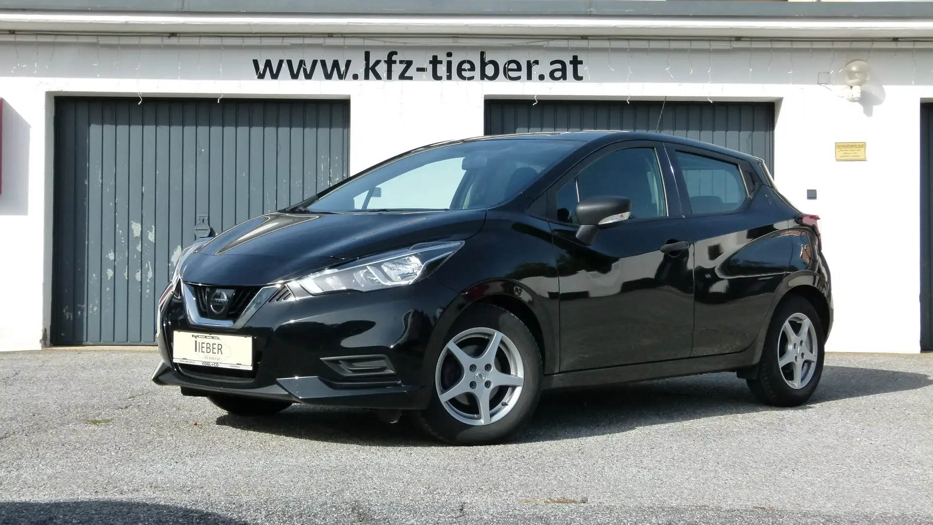 Nissan Micra 1,0 Visia Plus Schwarz - 1