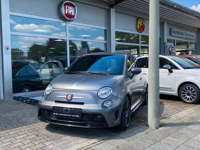 Abarth 695 Biposto/Akrapovic/Carbon-Bodykit/Mattgrau