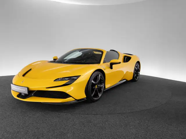 Ferrari SF90 Spider