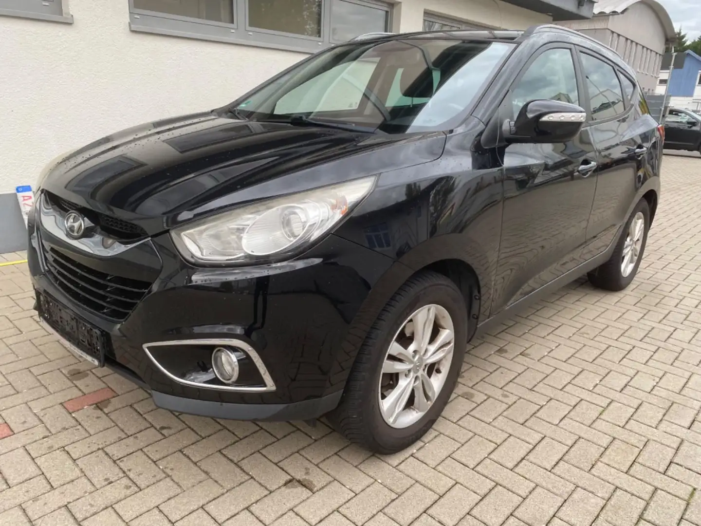 Hyundai iX35 5 Star Edition 2WD. Navi,Kamera,Top Zustand Schwarz - 1