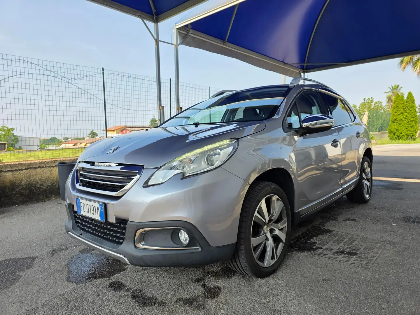 Peugeot 2008 1.6 bluehdi Allure s&s 120cv Grau - 2